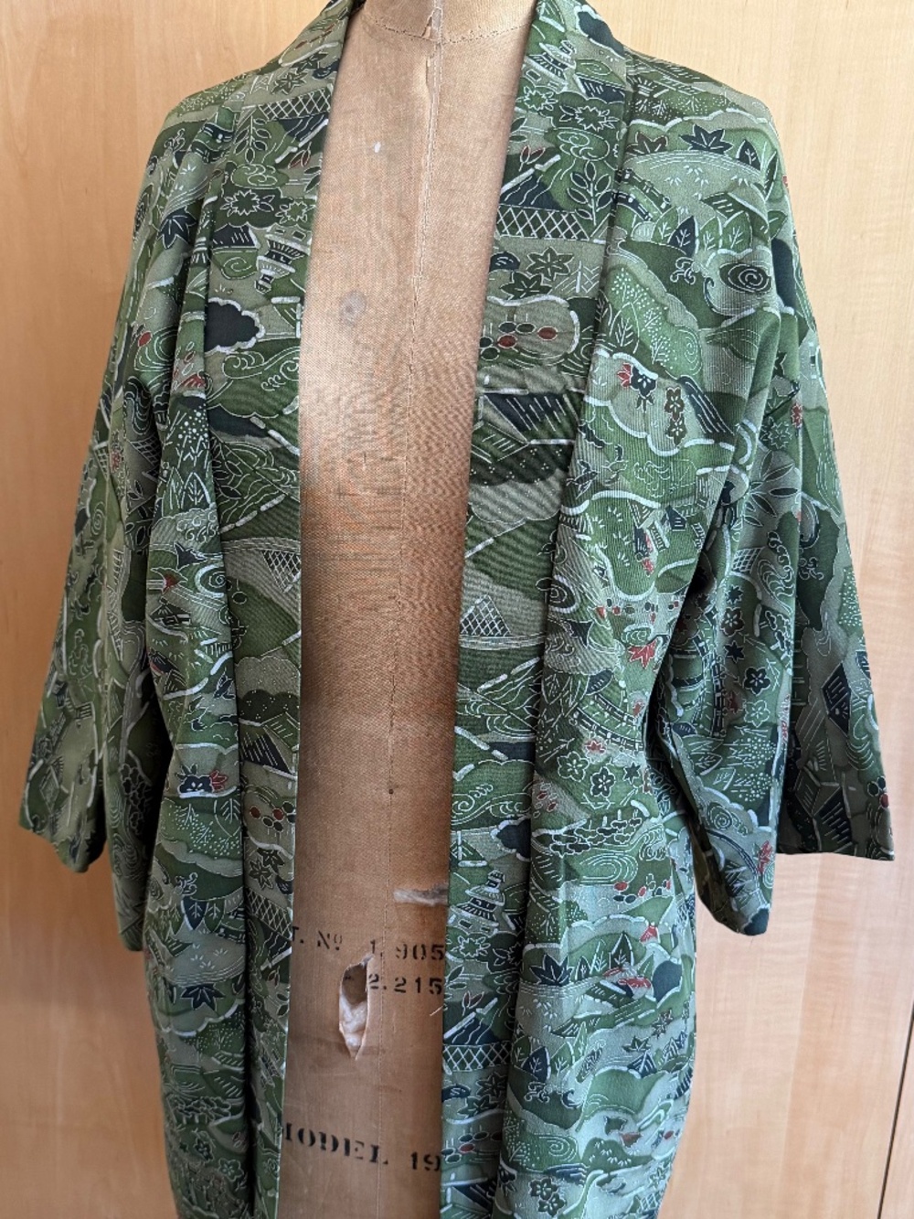 Vintage Japanese Green Print Kimono